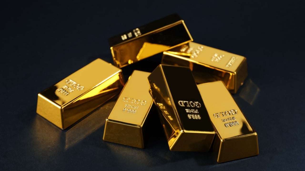 Gold Suppliers Face ‘Unprecedented Demand’ as Large Investors Flock to Precious Metal